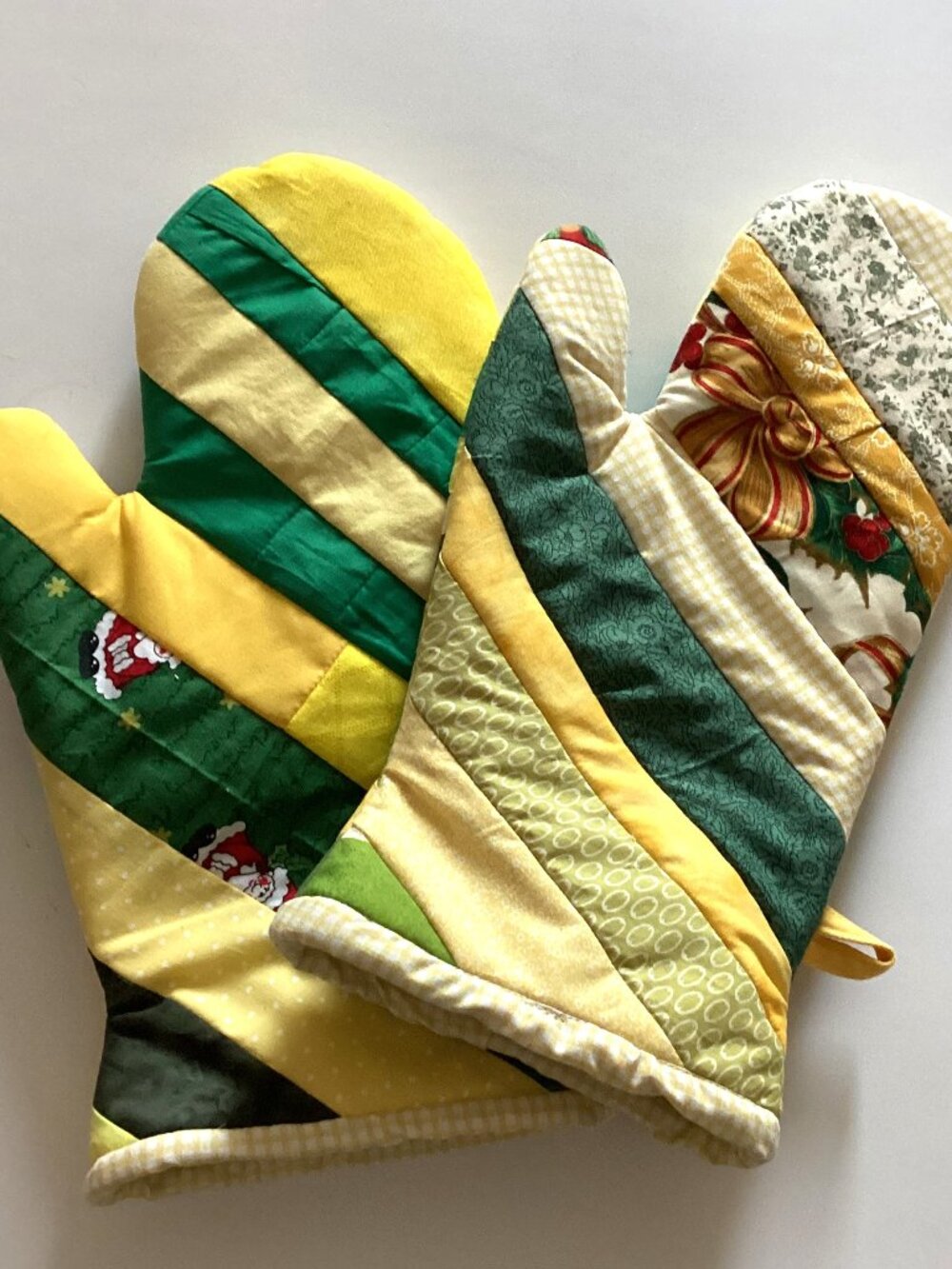 Handmade Scrappy Colorful Cotton Green Yellow Oven Mitts Kitchen Linens Cooking